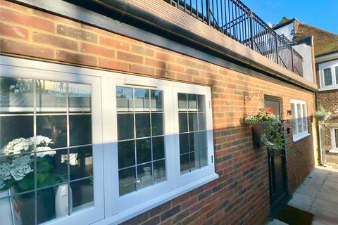 undefined, Watling Street, Radlett, Hertfordshire, WD7