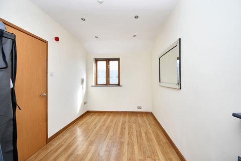 undefined, Abbey Lodge, Abbey Grove, Monton, M30