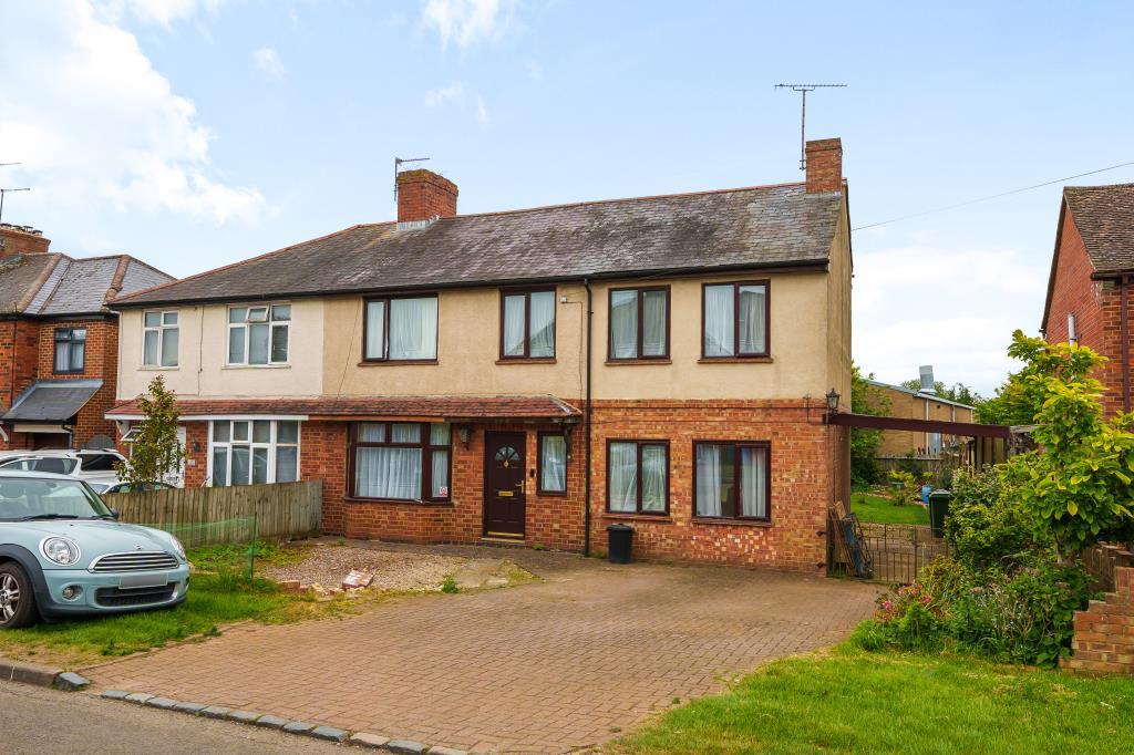 Middleton Cheney, Oxfordshire, OX17 4 bed semidetached house for sale