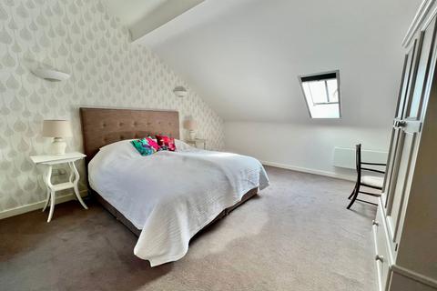 10, Linton Springs Sicklinghall Road, Wetherby, LS22 4AF