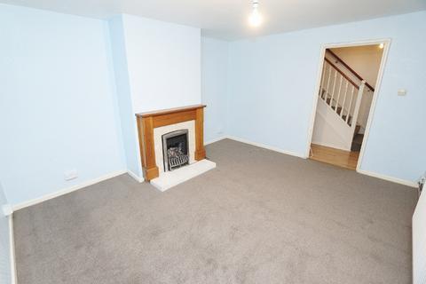 3 bedroom terraced house to rent, Hillrise Road, Collier Row Essex, RM5