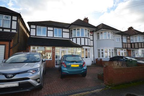 28 Radstock Avenue, Harrow, HA3 8PE