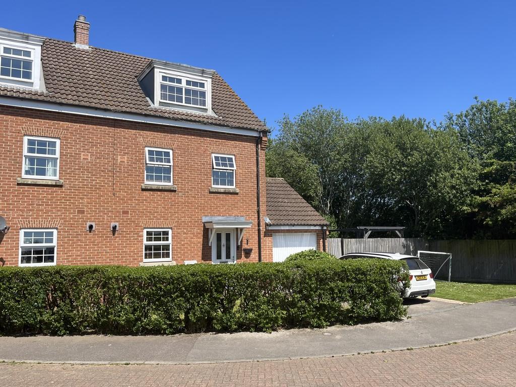 Fendley Close, Watlington 4 bed semidetached house for sale £279,950
