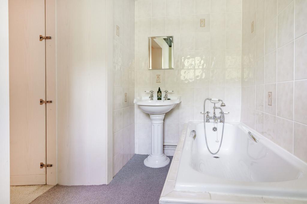 Bedroom Two Ensuite