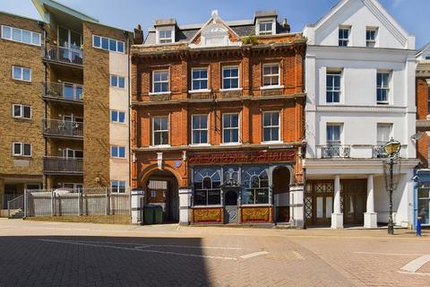 3 bedroom apartment to rent, Rendezvous Street, Folkestone
