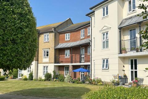 1 bedroom apartment for sale, Bucklers Court, Lymington SO41