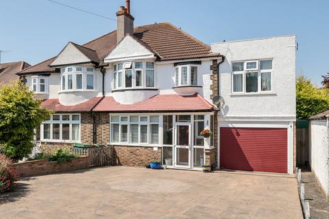 18 East Drive, Carshalton, SM5 4PB
