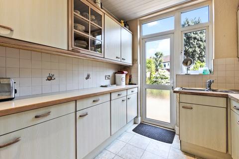52 Westcroft Road, Carshalton, SM5 2TG