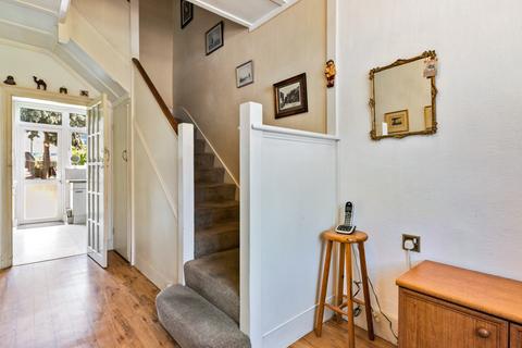 52 Westcroft Road, Carshalton, SM5 2TG