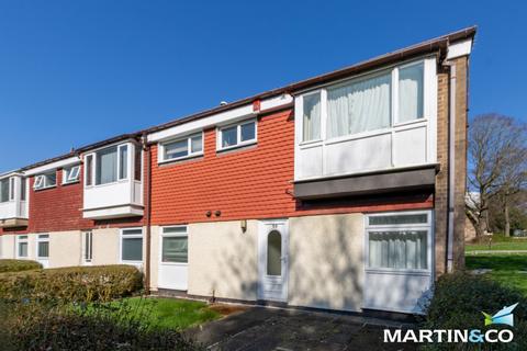 5 bedroom end of terrace house to rent, Cross Farm Road, Harborne, B17