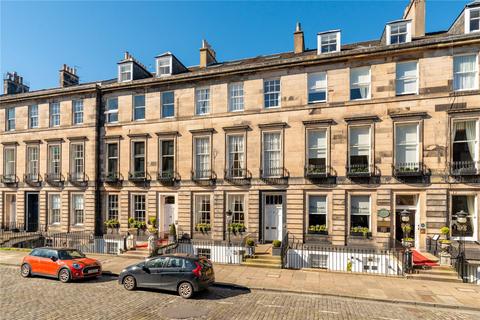 8/1 Gloucester Place, Edinburgh, EH3 6EF