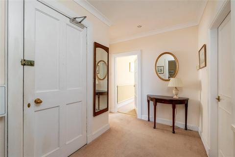 8/1 Gloucester Place, Edinburgh, EH3 6EF