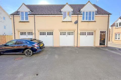 2 bedroom semi-detached house to rent, Tyne Grove, Portishead, Bristol, Somerset, BS20