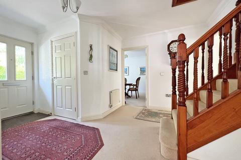 Sandpiper Beach Road, Carlyon Bay, St Austell, PL25 3PL