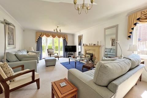 Sandpiper Beach Road, Carlyon Bay, St Austell, PL25 3PL