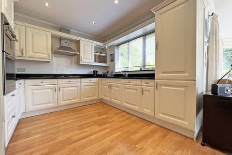 Sandpiper Beach Road, Carlyon Bay, St Austell, PL25 3PL