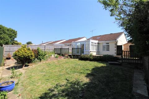 28 Alnwick, Toothill, Swindon, SN5 8JJ