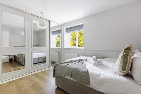 3 bedroom maisonette to rent, St. Ervans Road, North Kensington, London