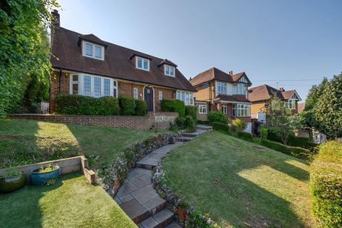 4 bedroom detached house for sale, Hartley Hill, Purley