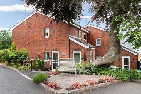 1 bedroom flat for sale, Priesty Court, Congleton