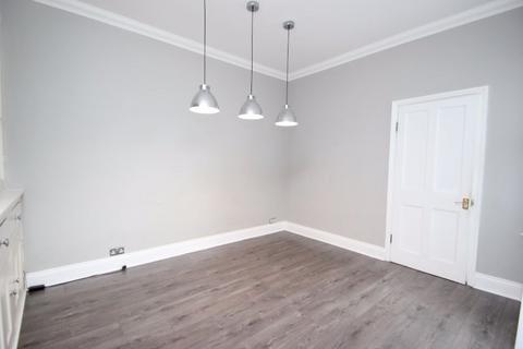 28 Elderton Road, Westcliff-on-sea, SS0 8AQ