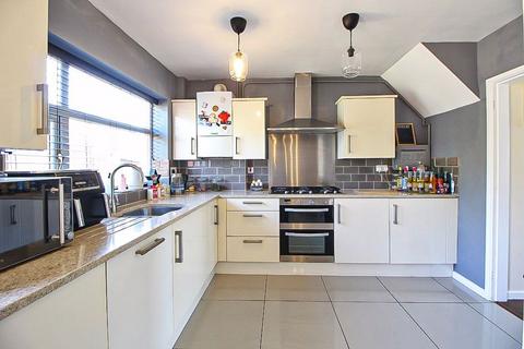 3 bedroom semi-detached house for sale, The Straits, LOWER GORNAL, DY3 3BH