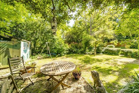 Flat 2, 60 Shepherds Hill, London, N6 5RN