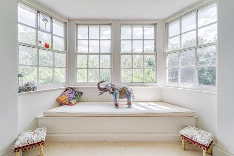 Flat 2, 60 Shepherds Hill, London, N6 5RN