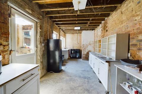 228 Linden Road, Gloucester, GL1 5JE