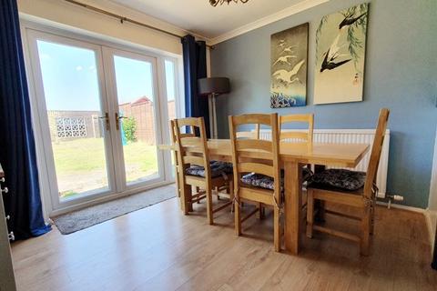 53 Eagle Way, Abbeydale, Gloucester, GL4 4WS
