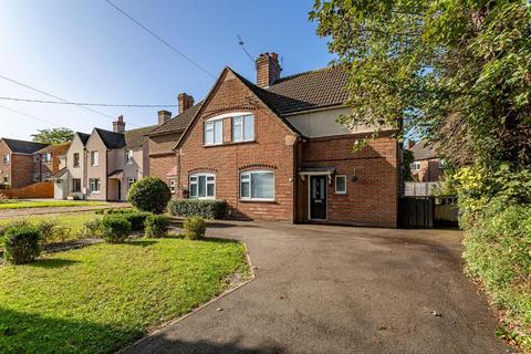 undefined, Hexton Road, Barton Le Clay, Bedfordshire, MK45 4JY