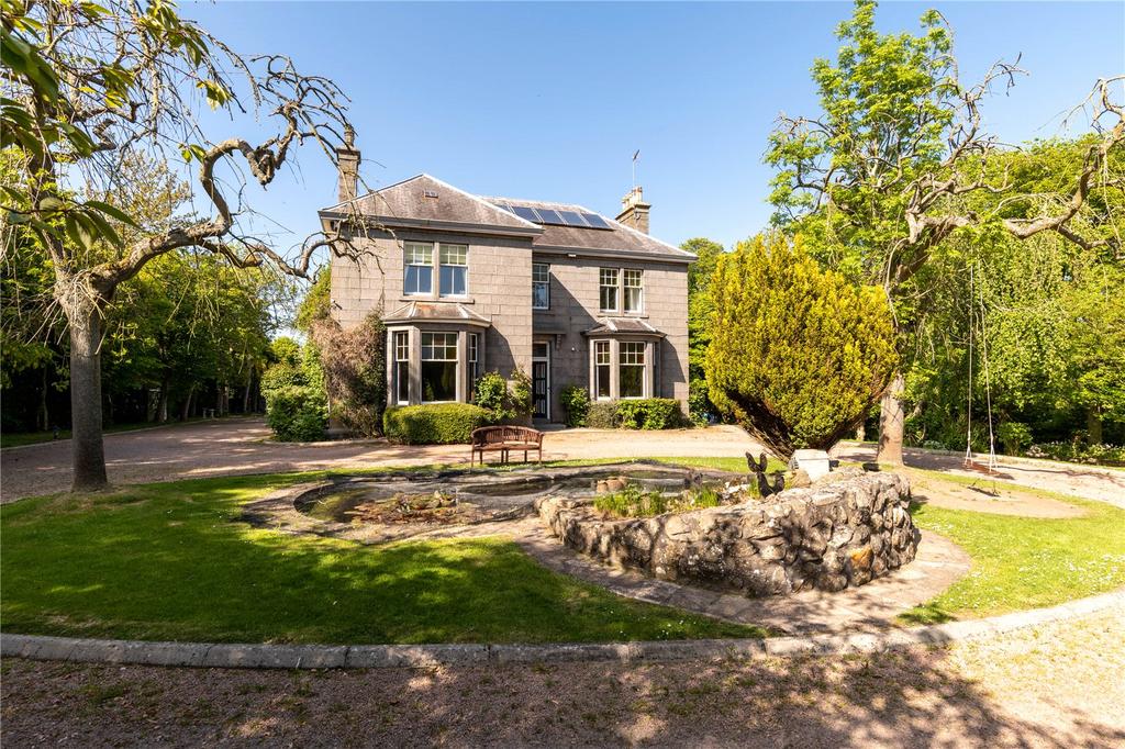 Hillburn House, Inverugie, Peterhead, Aberdeenshire, AB42 6 bed