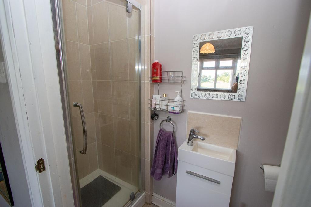 En suite Shower Room