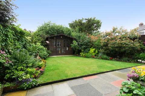 187 Burnt Oak Lane, Sidcup, DA15 9BW