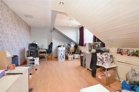 42 Cedar Avenue, Leeds, LS12 1TP