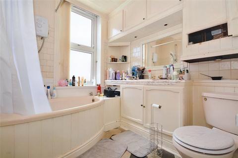 42 Cedar Avenue, Leeds, LS12 1TP