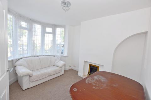 3 bedroom semi-detached house to rent, Barnes Hill, Birmingham