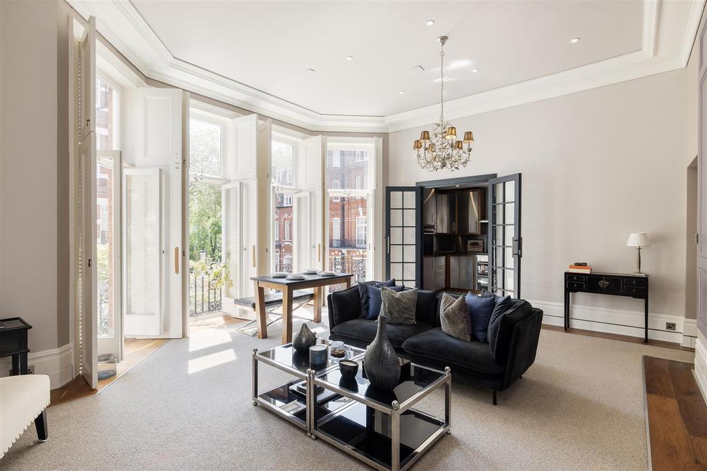Egerton Gardens, Knightsbridge, SW3 1 bed apartment for sale £2,250,000