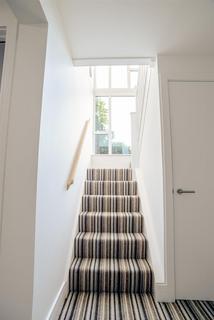 6 bedroom duplex to rent, *£170 PPPW BILLS INCLUDED*  Marjor Oak, Queens Road East, Beeston, Nottingham