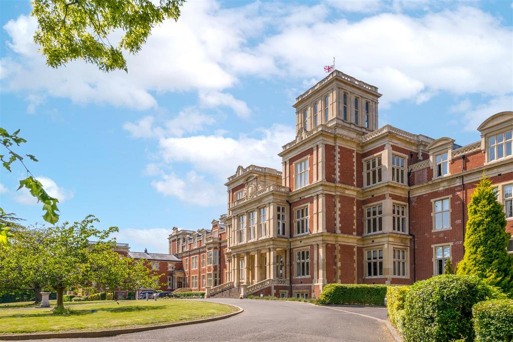 Royal Earlswood Park external-ms.jpg