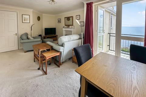 2 bedroom apartment for sale, Falmouth