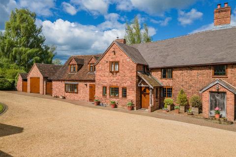 4 bedroom detached house for sale, Cuttle Pool Lane, Knowle, B93 - Stunning Converted Farmhouse