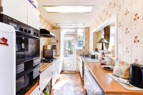 63 Bridge End, London, E17 4ER