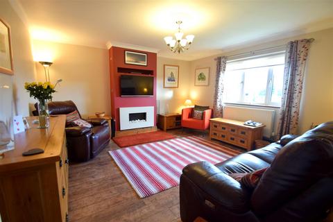 32a Meadow Close, Coychurch, Bridgend, CF35 5HH