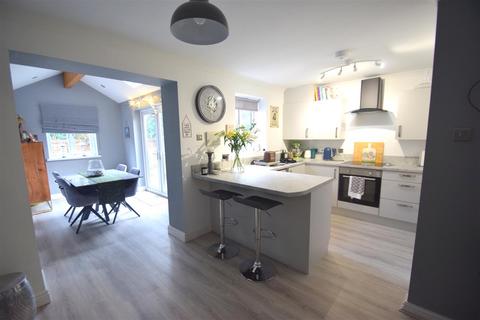 9 Bron Hafod, Bridgend, CF31 5DL