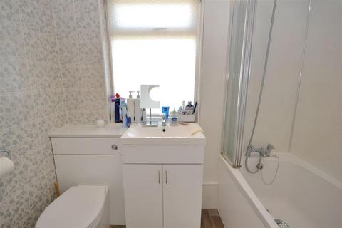 9 Caesar Green, Dorchester, DT1 2RJ