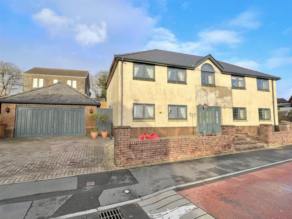 Llynfi Court, Maesteg, Bridgend... 5 bed detached house £395,000