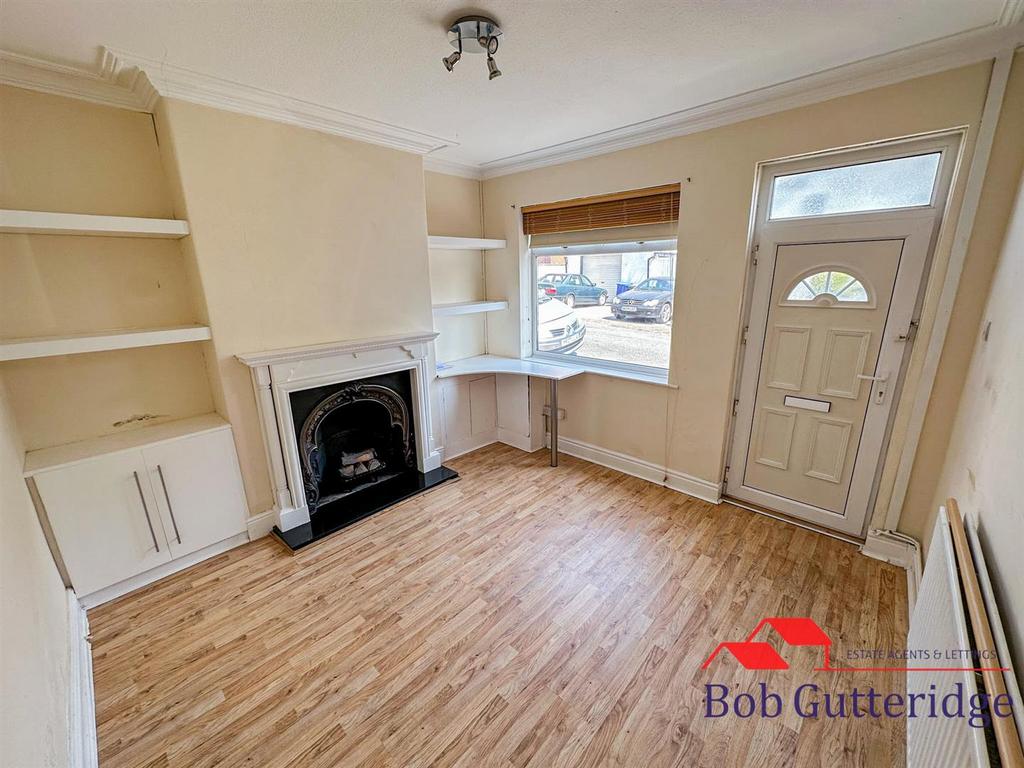 Booth Street, Chesterton, Newcastle 3 bed terraced house for sale £