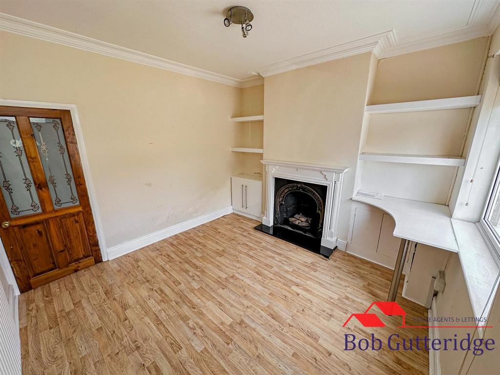 Booth Street, Chesterton, Newcastle 3 bed terraced house for sale £