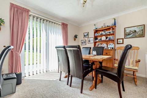 16 Cornel Rise, Harrogate, HG3 2XX